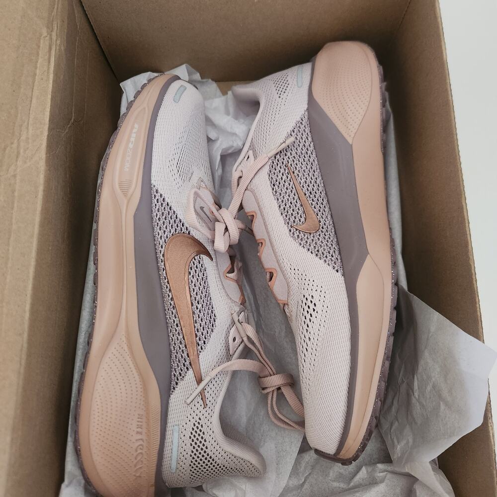 Nike Women's Pegasus 41 Silt Red/Rose Gold/Pink/Grey 9 Medium - Picture 7 of 8
